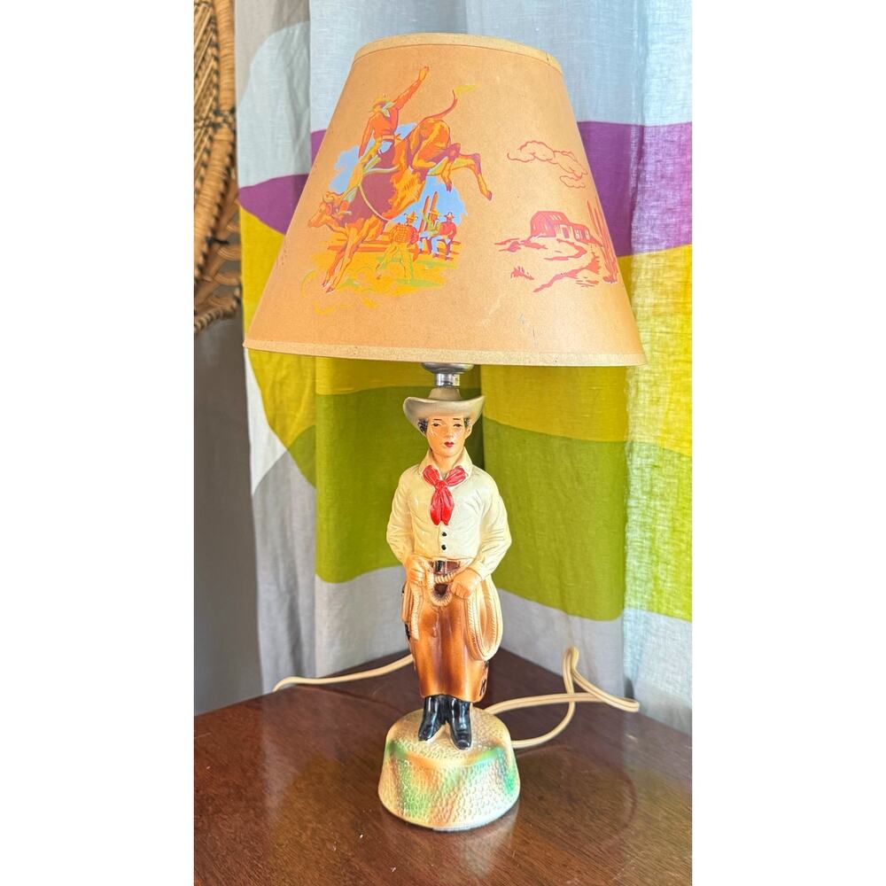 Vintage Cowboy western figurative lamp and shade